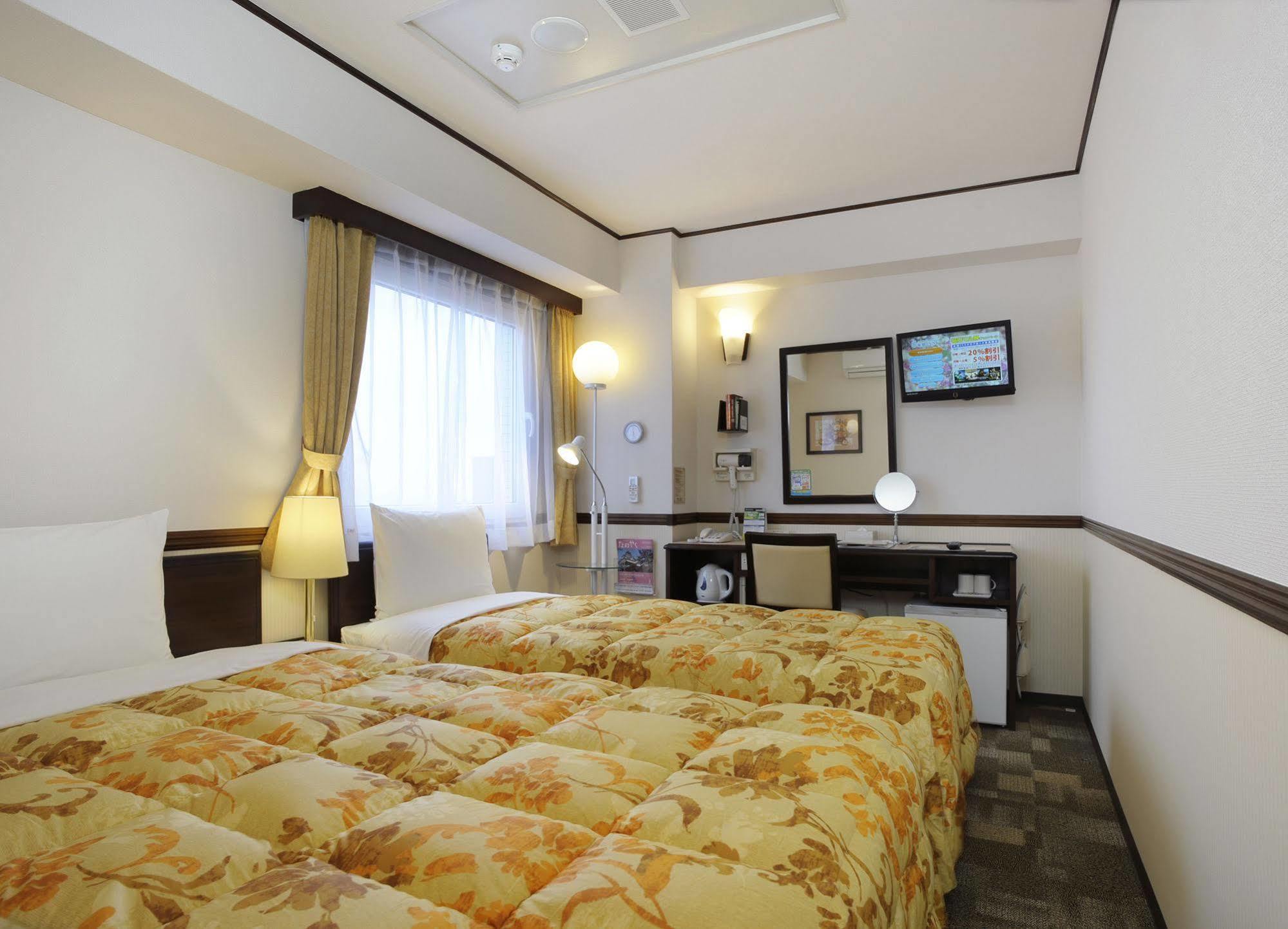 Toyoko Jr Noda Ekimae Hotel Ōsaka